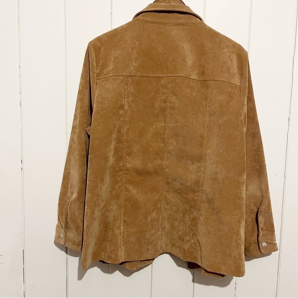 Alia Tan Light Corduroy Paisley Patterned Button Down Jacket. - Picture 10 of 10